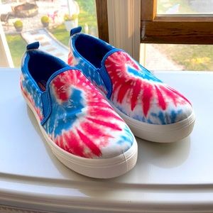 Limited Edition Skechers Tie-Dye Memory Foam Canvas Sneakers